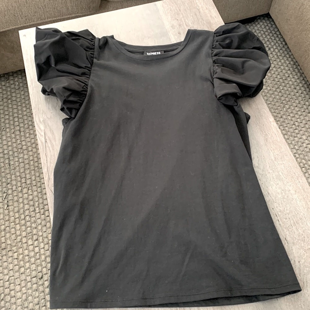Black T-shirt with Big Sleves